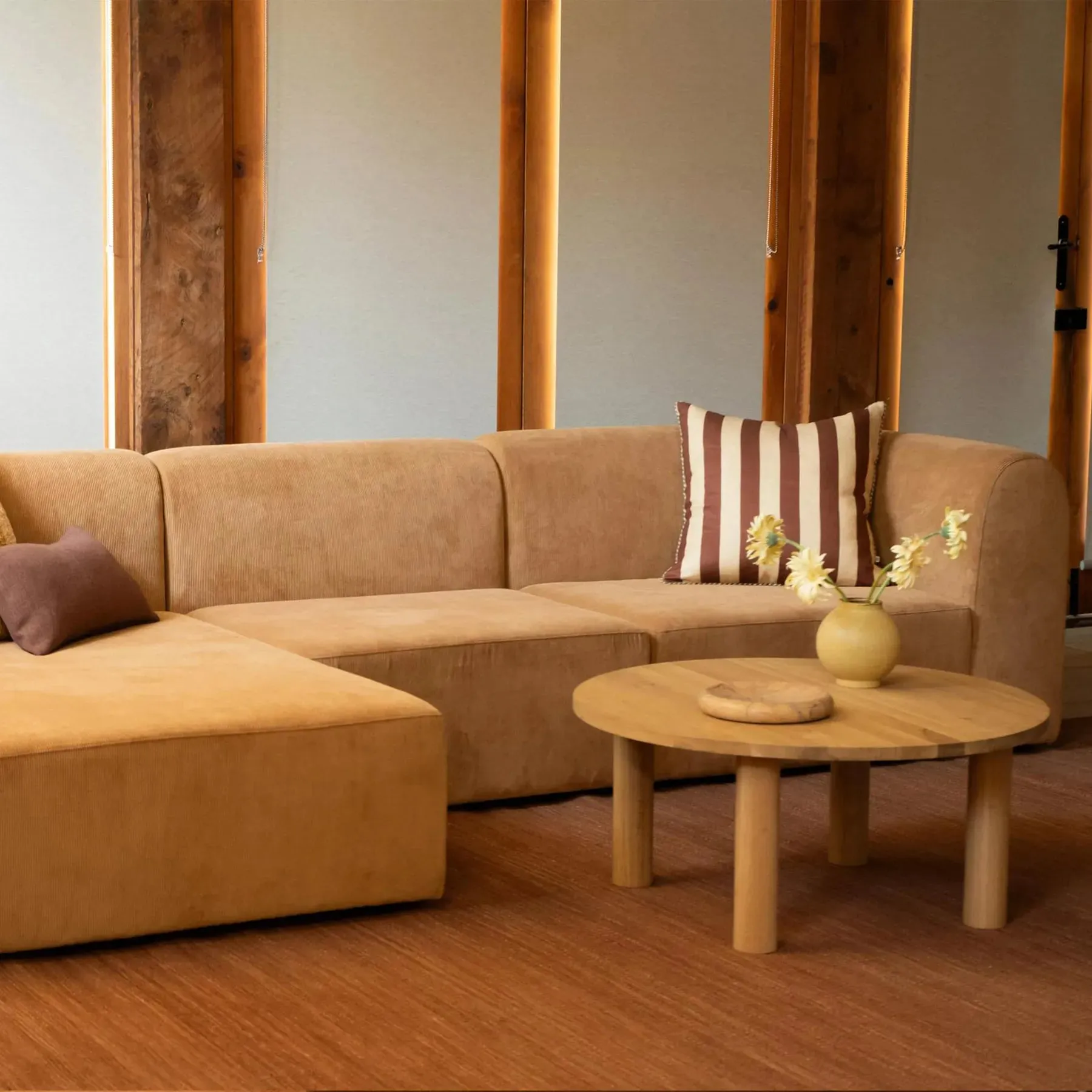 Berg 4 Seater RHF Chaise Sofa - Corduroy Fawn