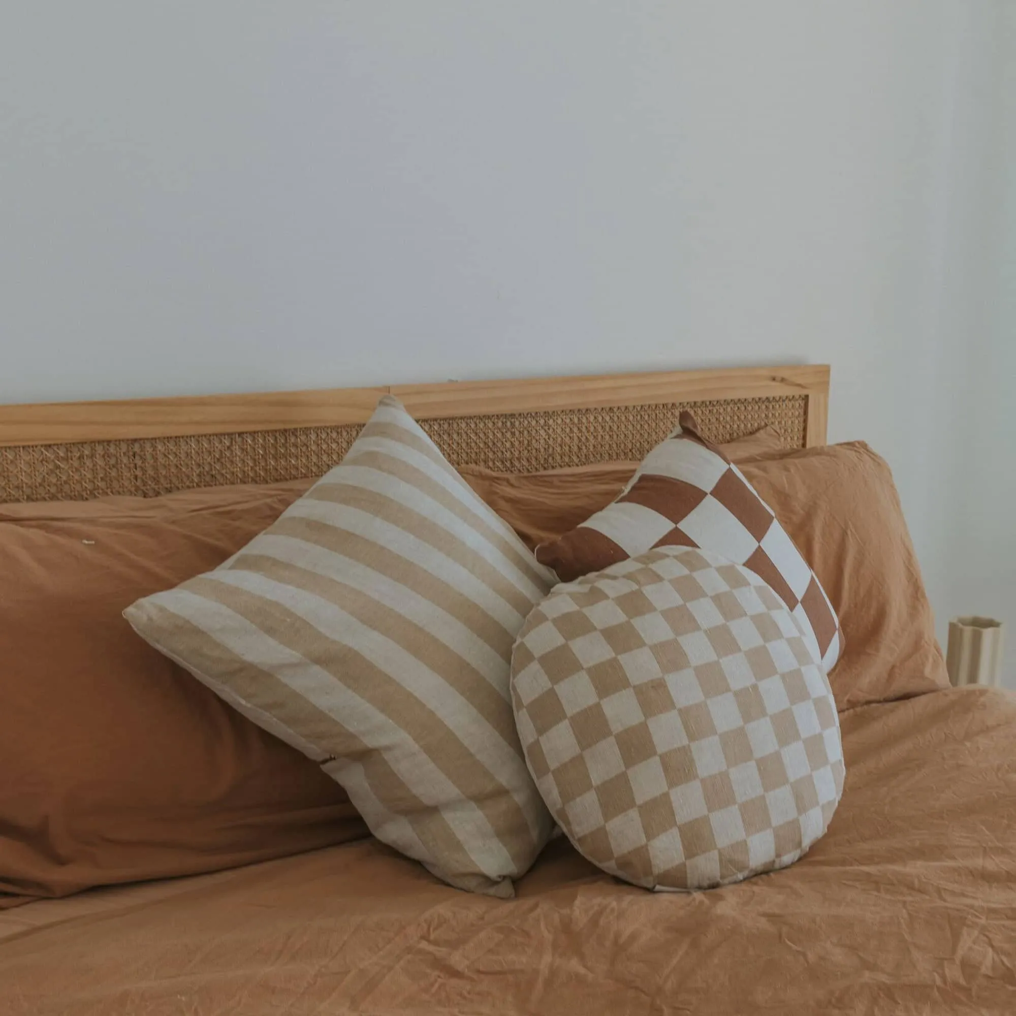 Big Check Square Cushion - Rust