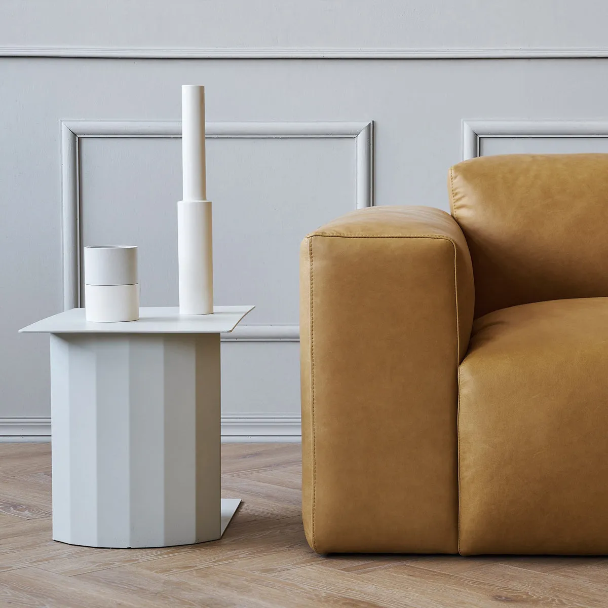 Doric Side Table Small - Light Grey