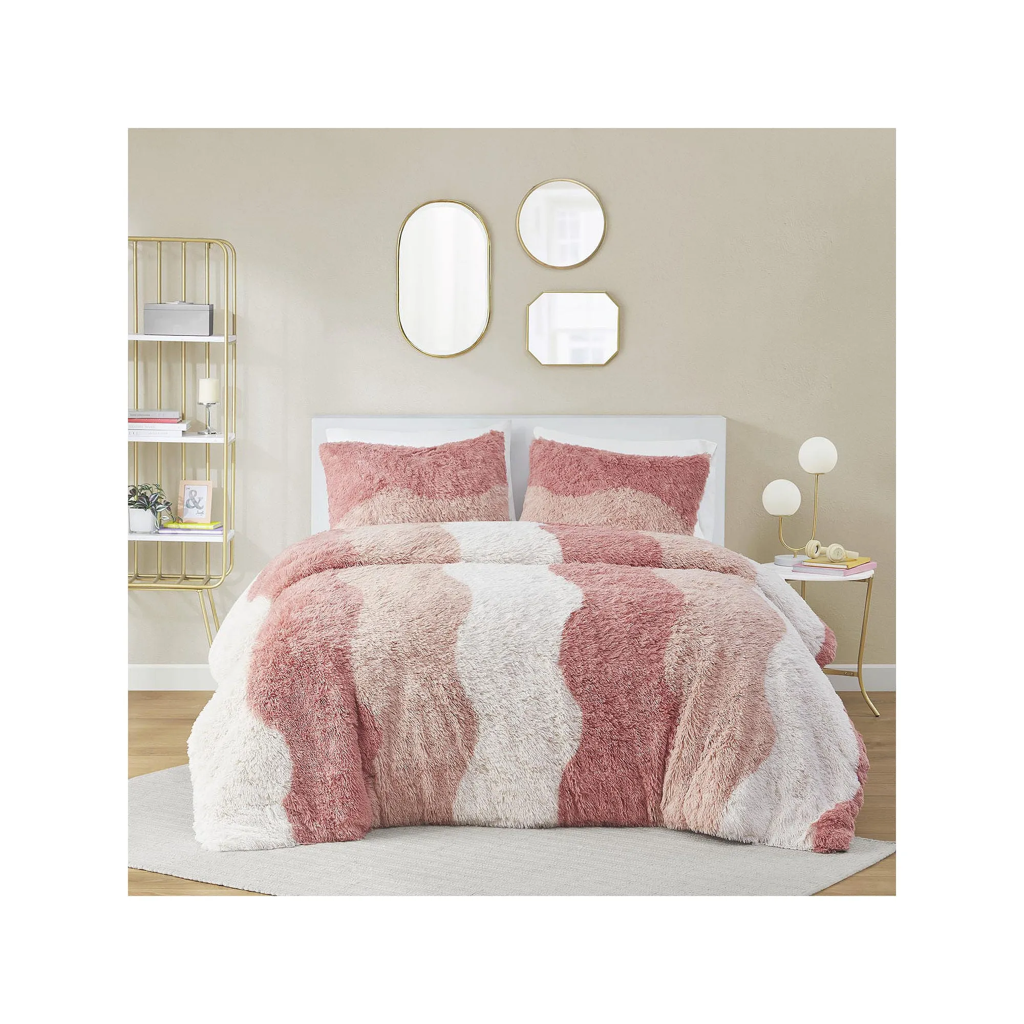 Intelligent Design Bridget Ombre Midweight Comforter Set - Blush Multi