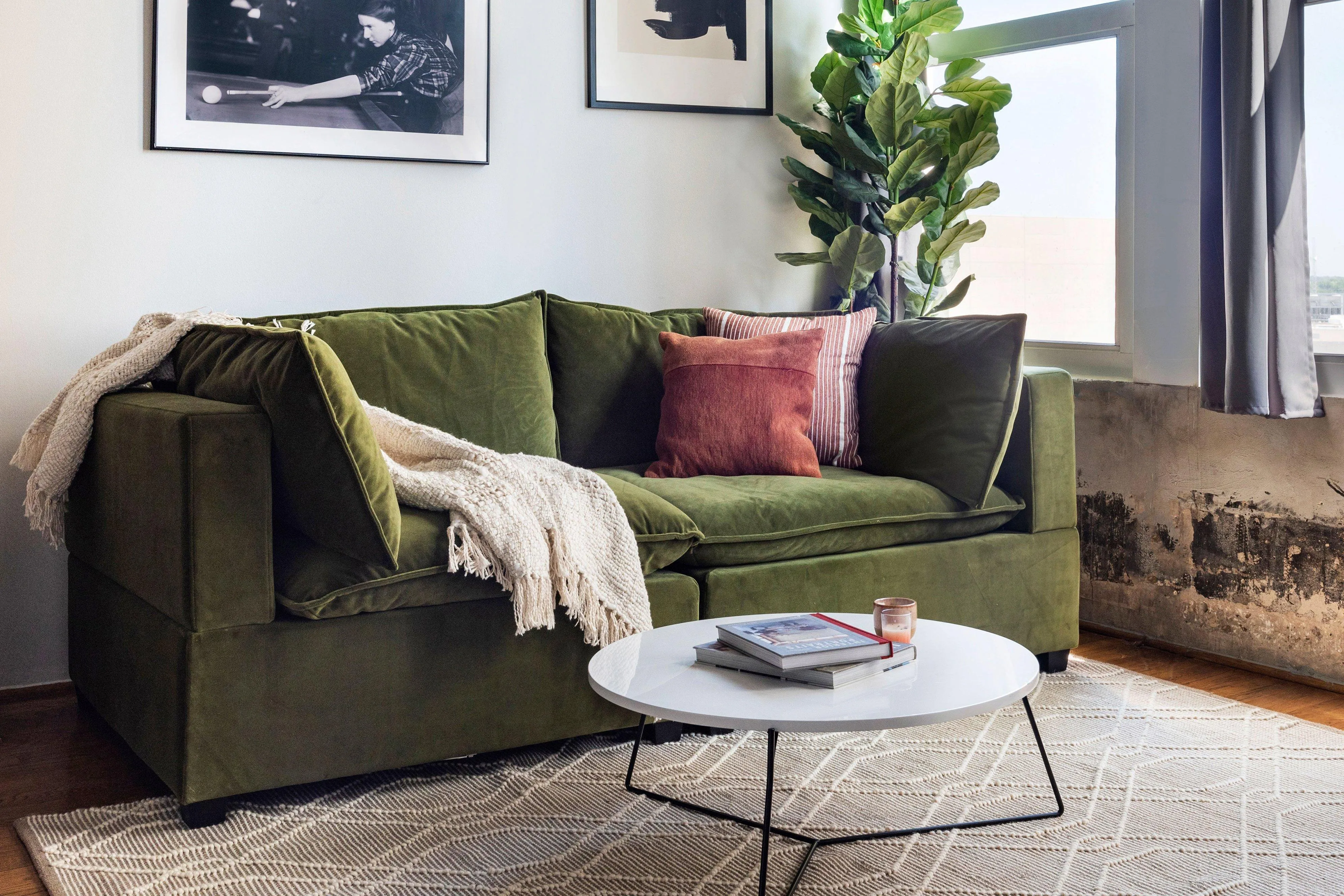 Kova Box Cushion Corner