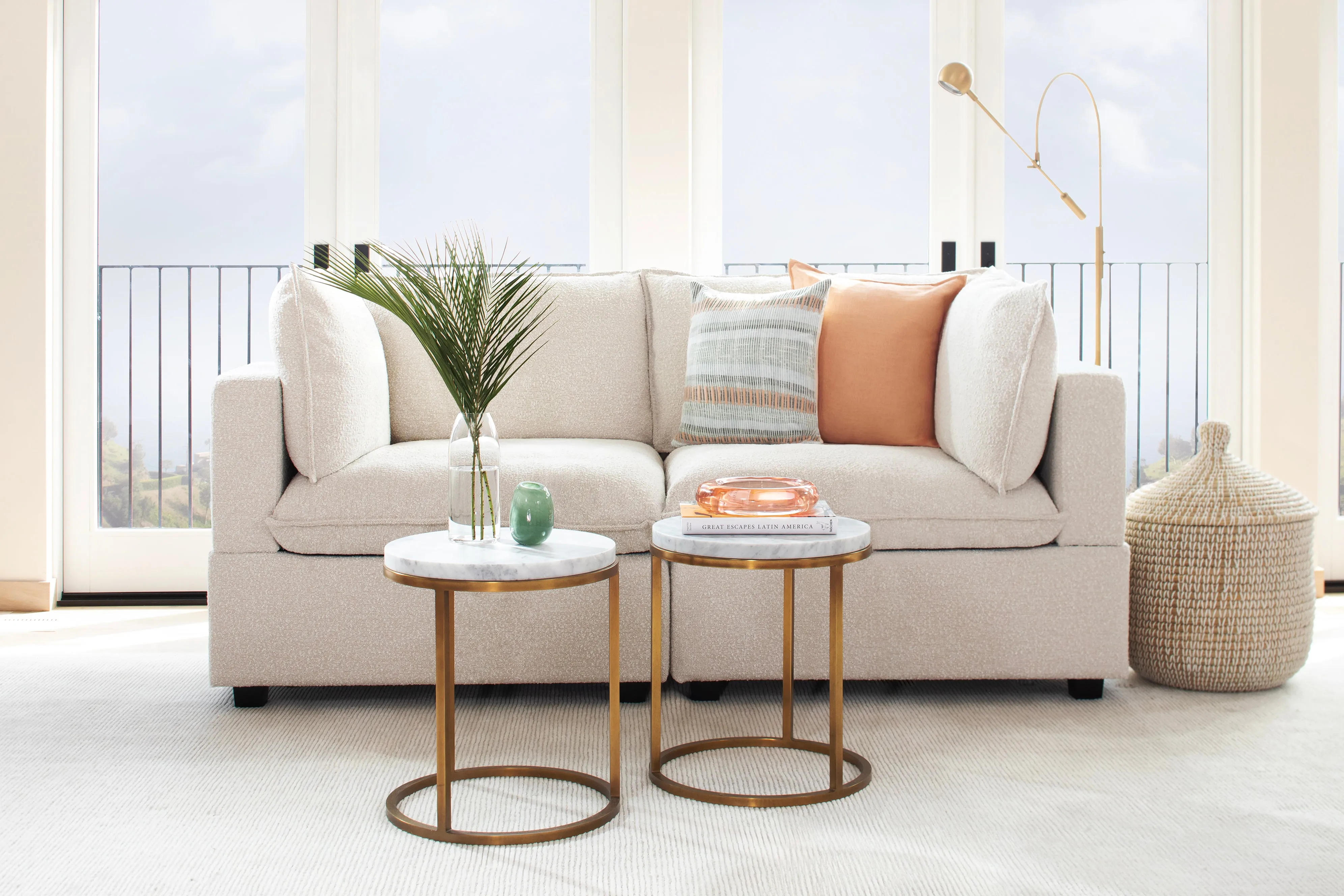 Kova Box Cushion Corner
