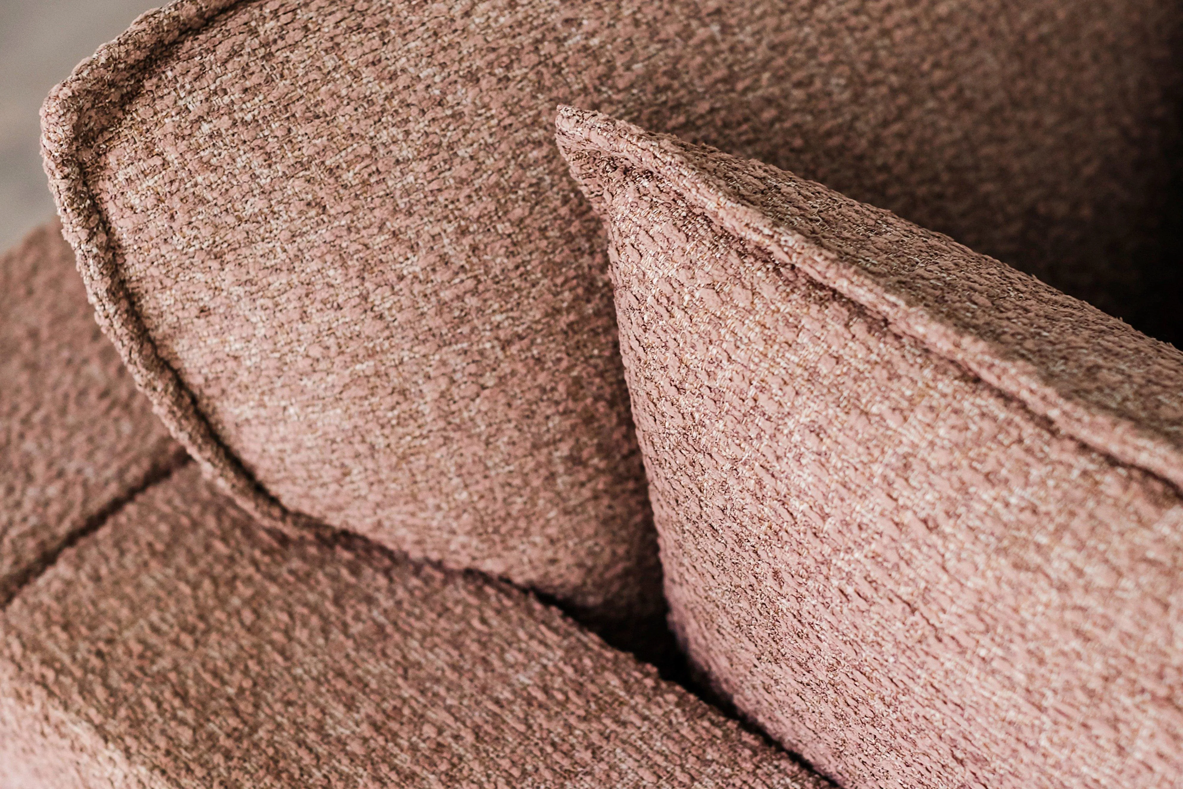 Kova Box Cushion Corner