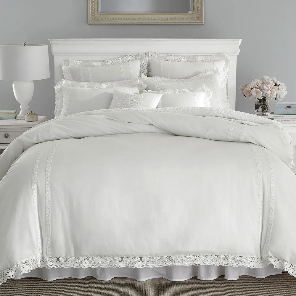 Laura Ashley Annabella Midweight Reversible Comforter Set White - Full-Queen
