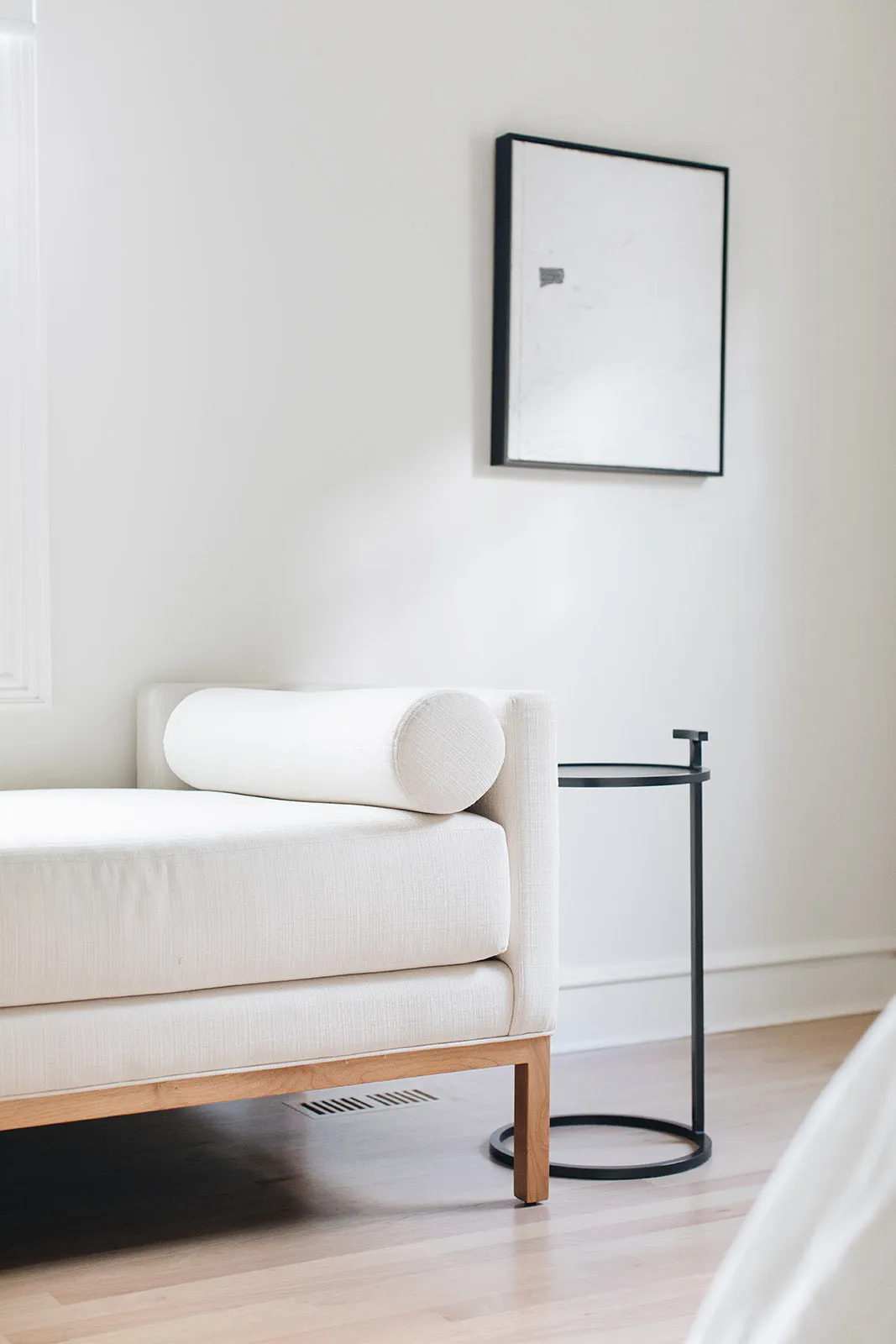 Wilshire Daybed & Bench